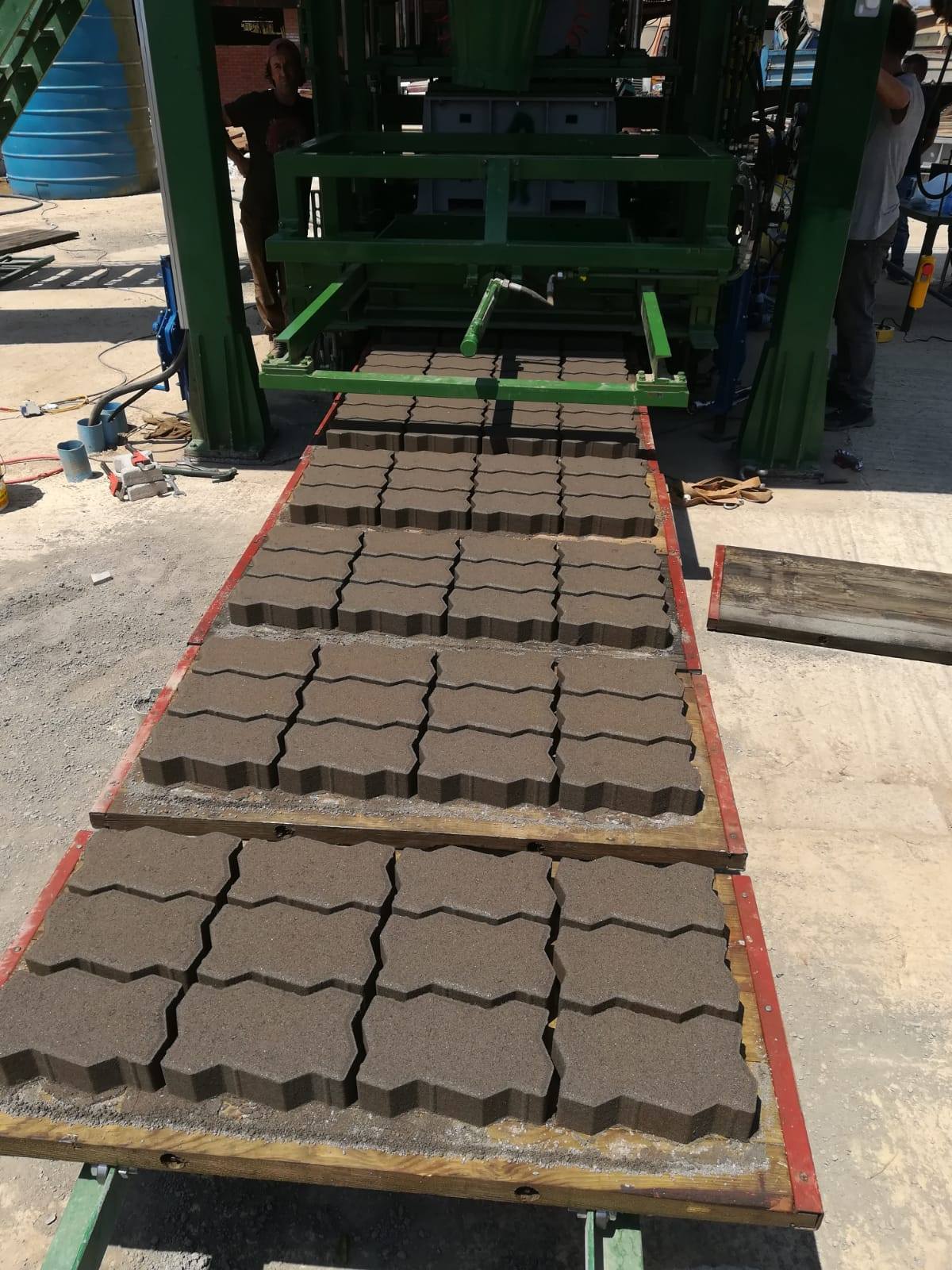 Paving Block Making Machine in Nigeria Contact for Price 905326382935