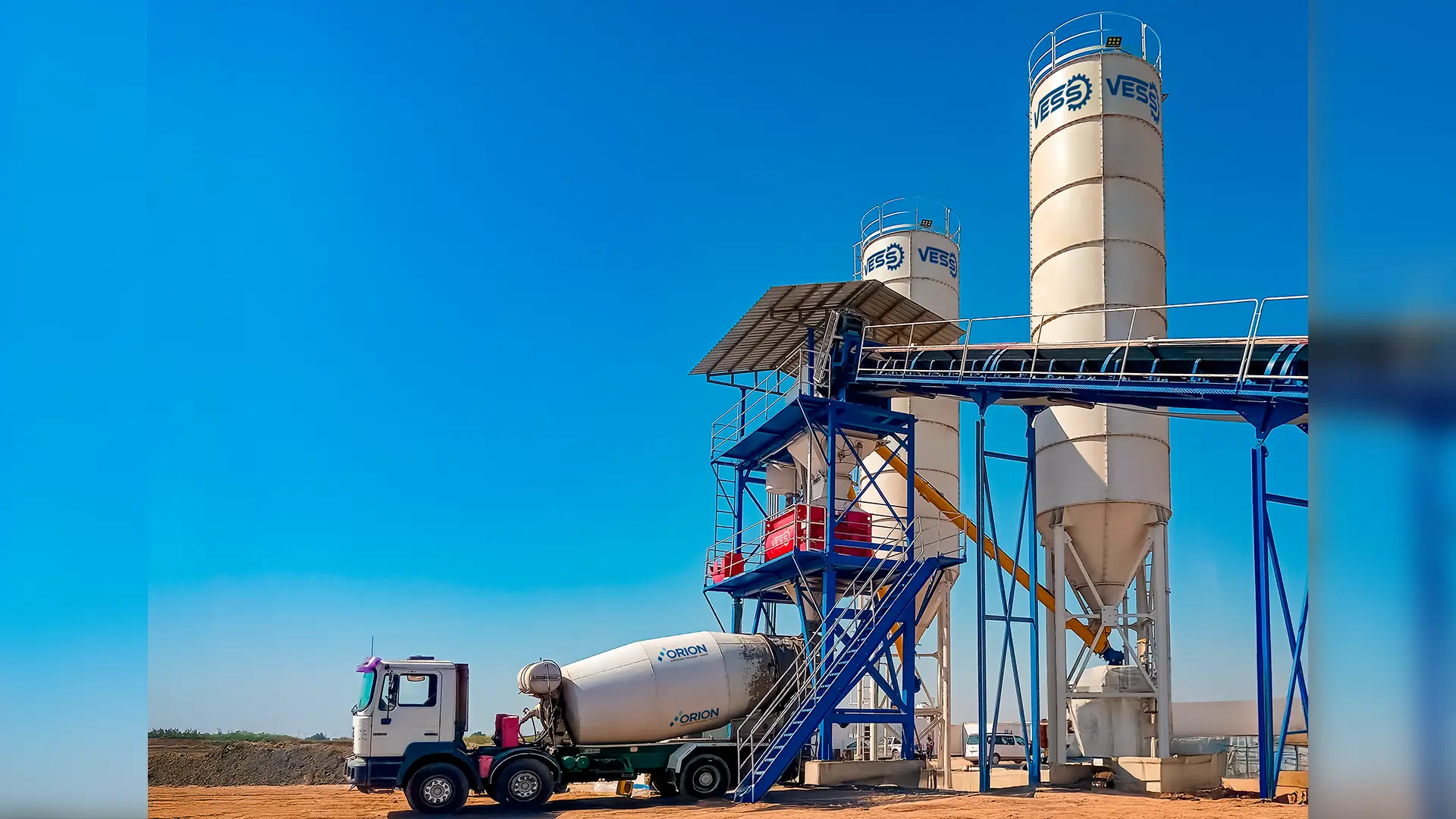 Concrete-batching-plant-238u2mofw1ai