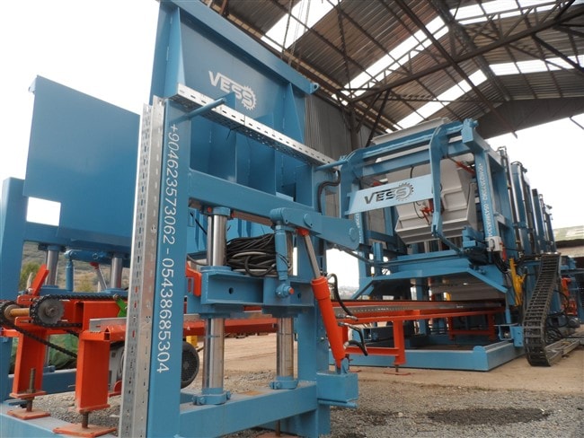 Block-making plant in Medina, Saudi Arabia
