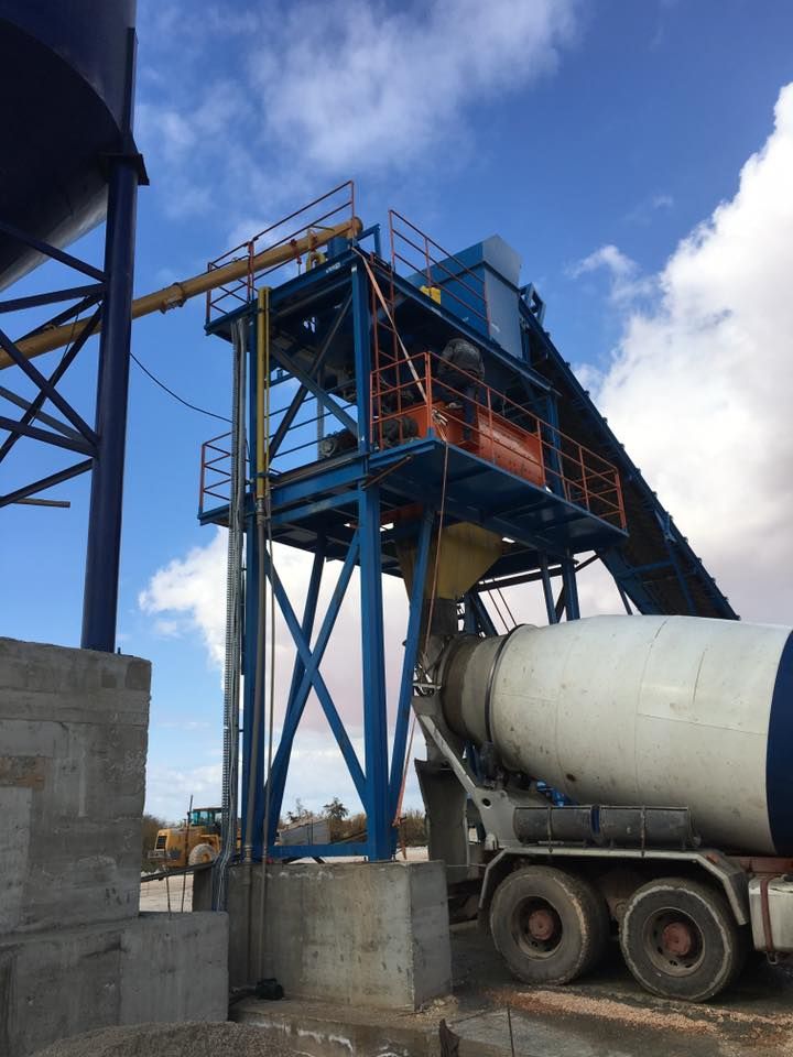 Fotografía de la planta dosificadora de concreto