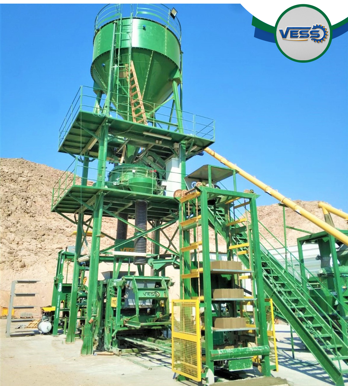 Construction block plant