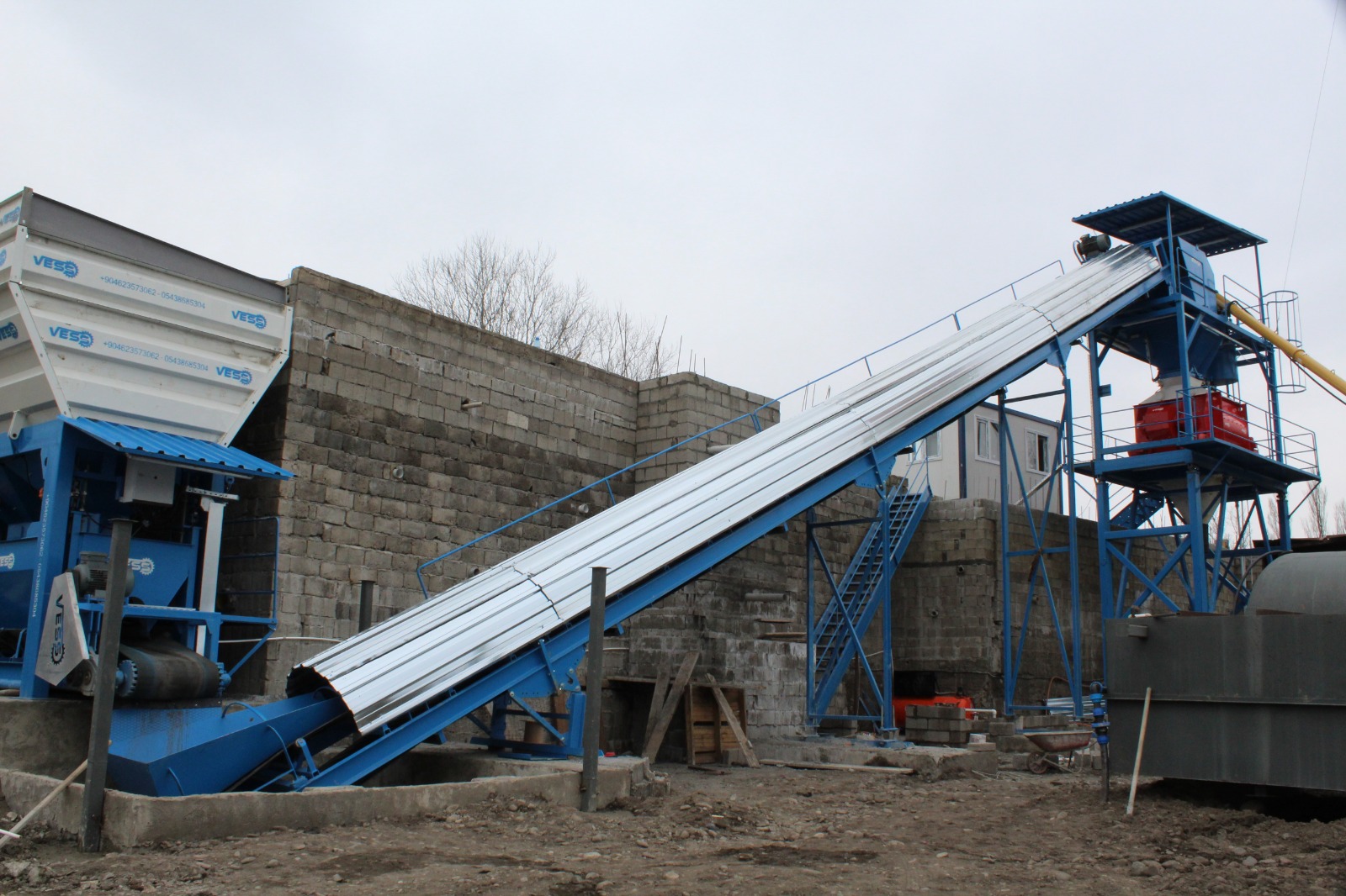 Concrete-Batching-Plant-For-Producing-Concrete.jpg