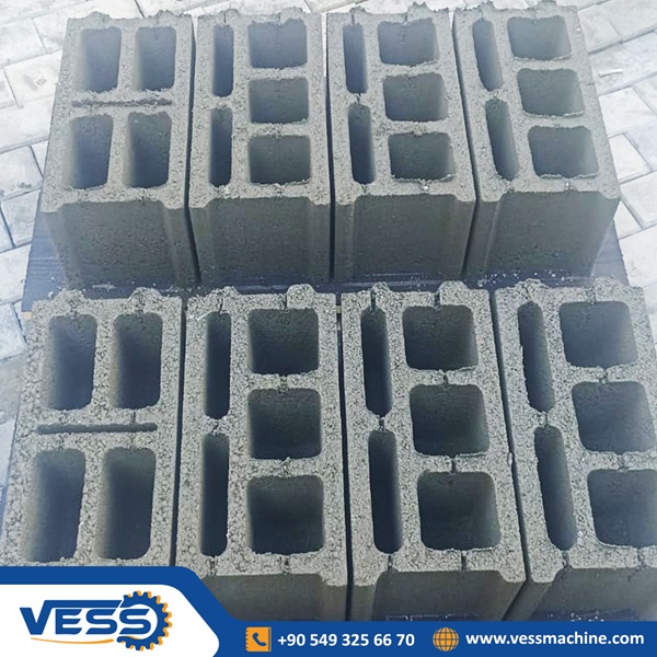 Producción de una máquina para fabricar bloques