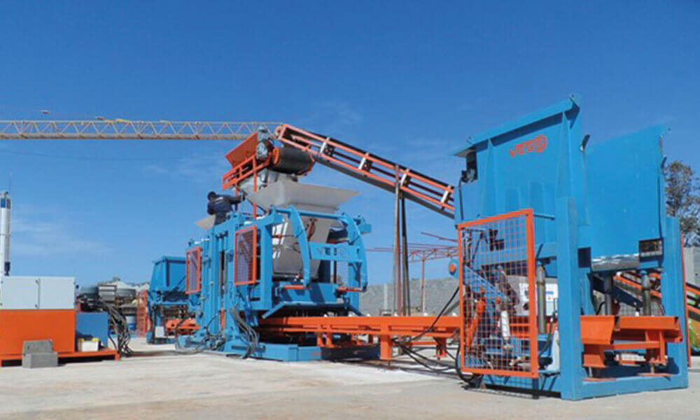 Máquina de bloques huecos Vess Máquina de bloques huecos Vess 10
