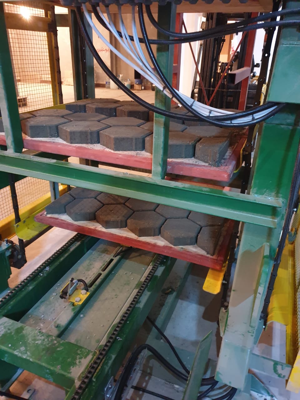 Máquina para fabricar bloques en venta