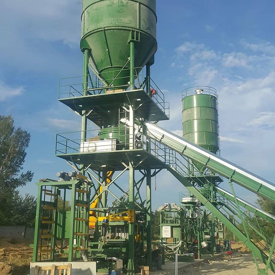 Máquina Compact de nueva generación para bloques y planta de hormigón