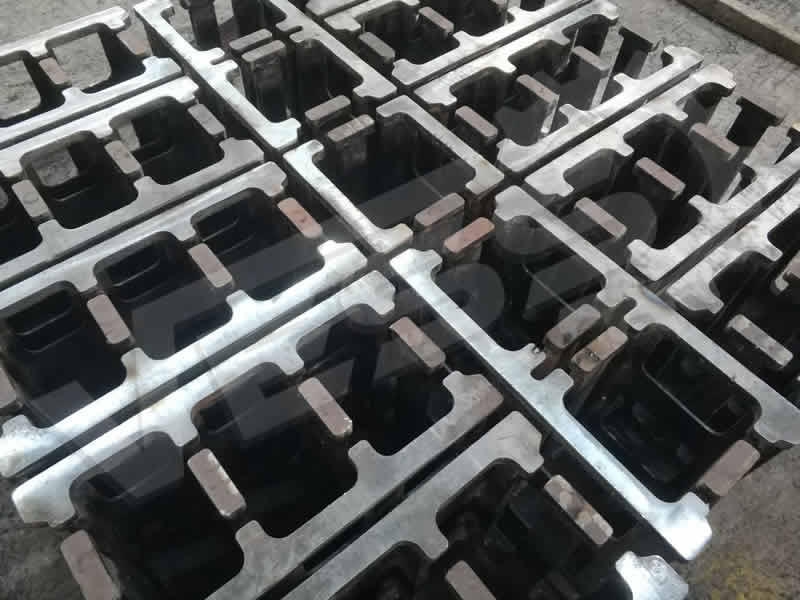 Форма для бетонных блоков, 2021 год Форма для бетонных блоков, 2021 год